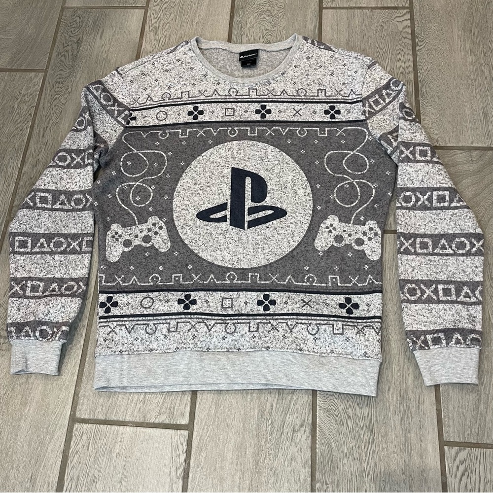 Sony PlayStation Sweater Medium Gray Holiday Long Sleeve Pullover Mens M